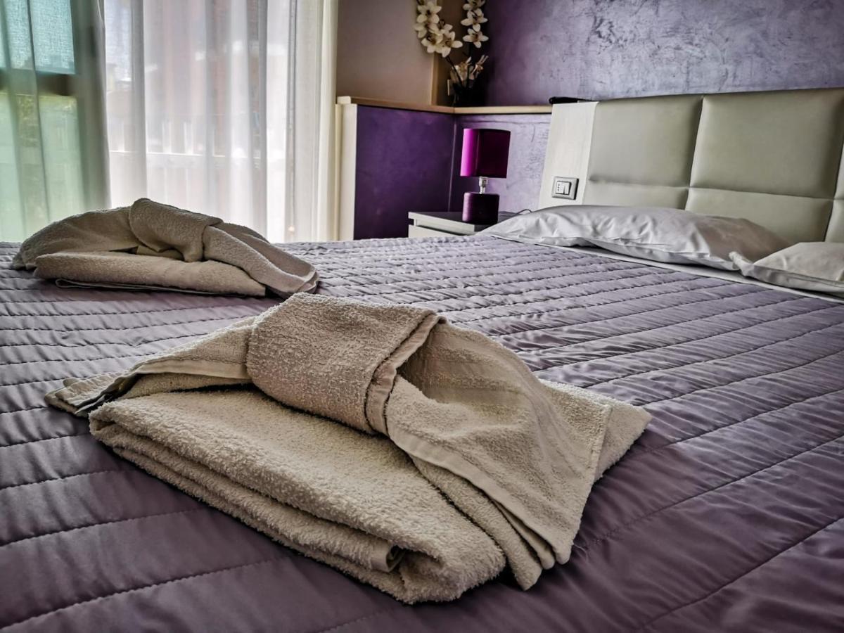 Hotel Palma Benessere ริมินี ภายนอก รูปภาพ