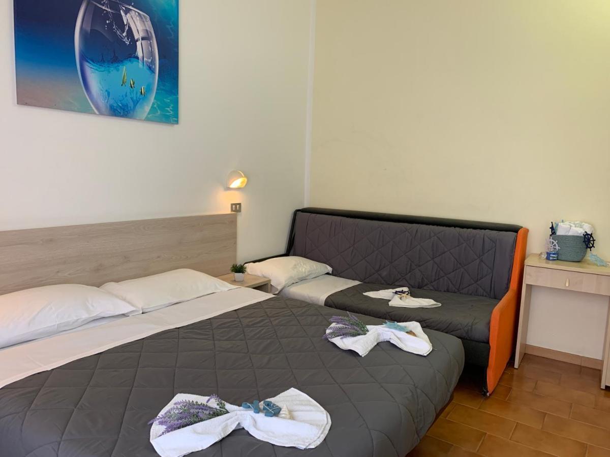 Hotel Palma Benessere ริมินี ภายนอก รูปภาพ